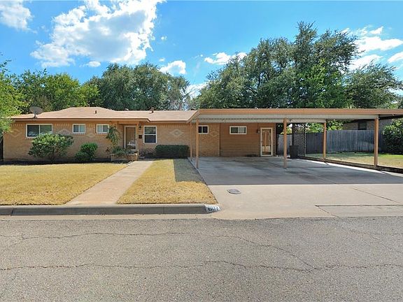 2nd image of 607 Crestview Dr