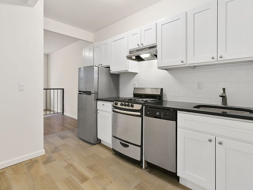 1st image of 462 6th St APT B