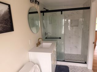 (Undisclosed Address), New Hartford, NY 13413