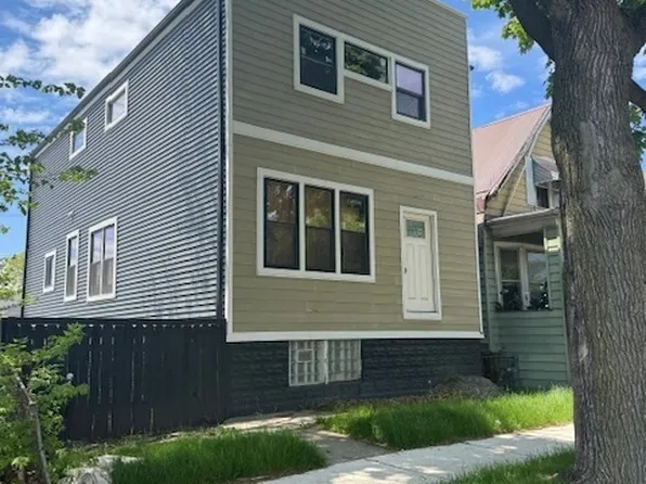 7846 S Saint Lawrence Ave, Chicago, IL 60619