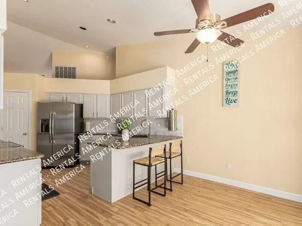 6071 W Shannon St, Chandler, AZ 85226