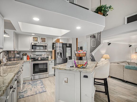 4th image of 12302 W SIERRA Street