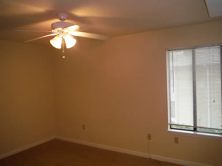 3510 Sable Palm Ln #E — Photo 7