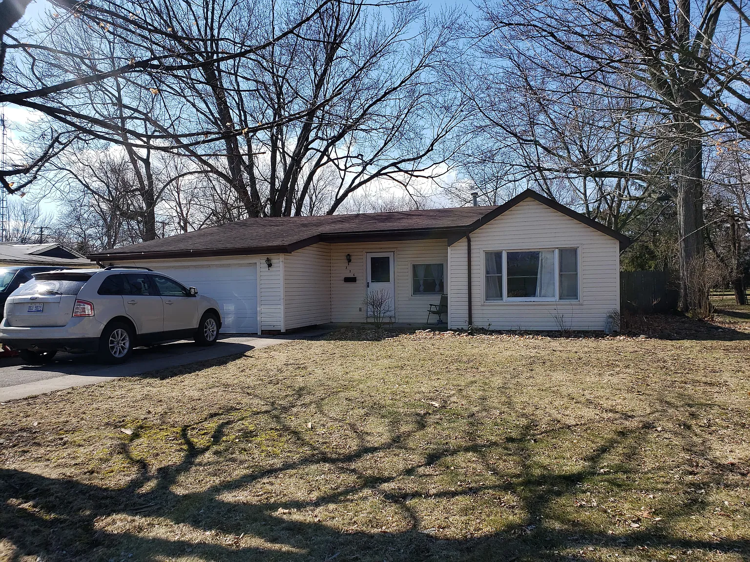 236 South St photo 1