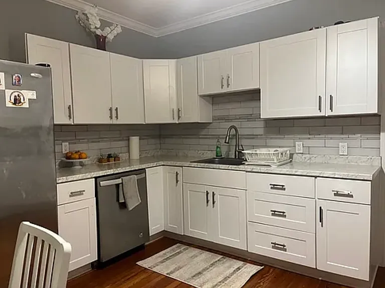 159 Maple St #2 — Photo 8