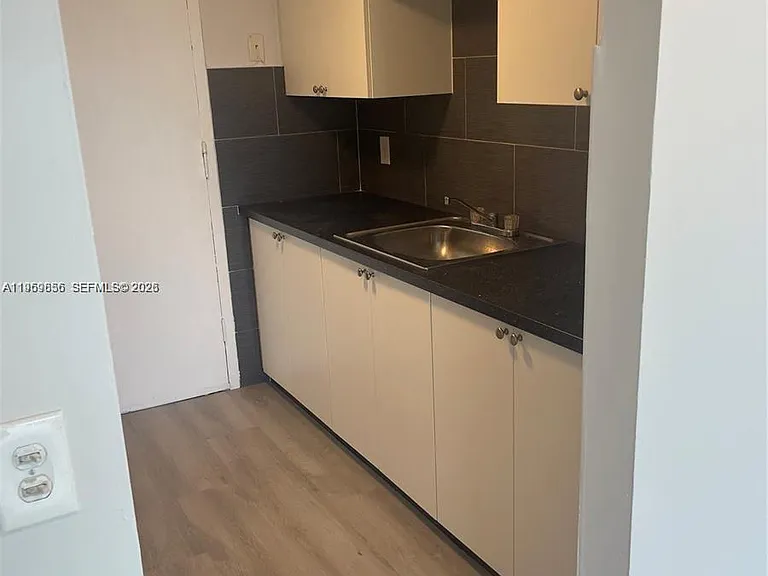 2075 NE 164th St #805 — Photo 11