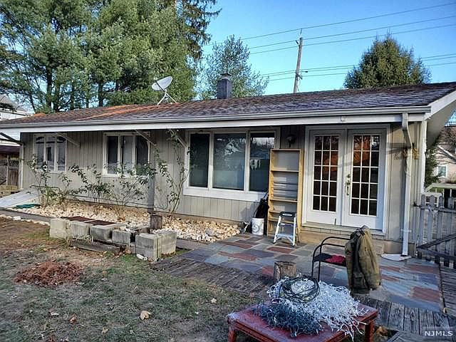 1st image of 205 Washington Ave