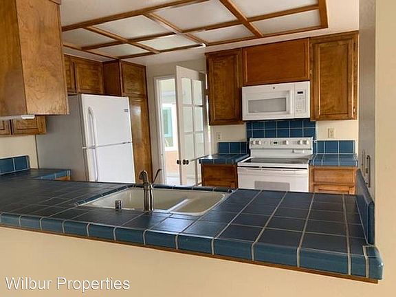 4th image of 3532 Rollingside Dr