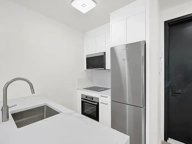 925 Bushwick Ave #2F — Photo 3