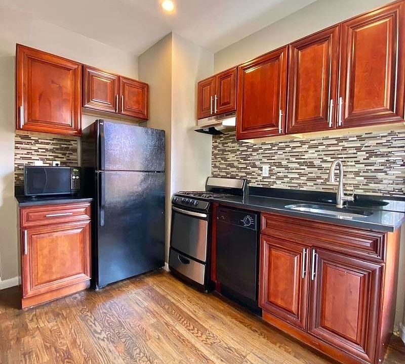 1st image of 433 E 80th St APT 2A