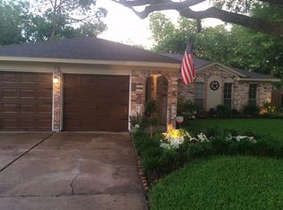 11402 Brighton Ln, Meadows Place, TX 77477
