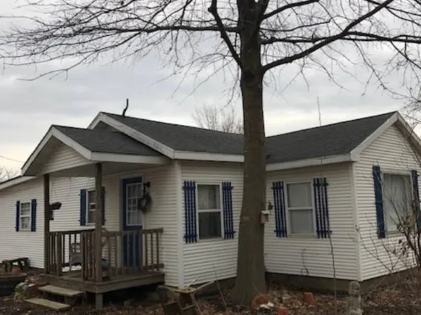 109 Walnut St, Franklin, IL 62638