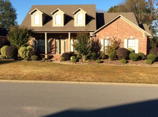 1805 Summerbrook Dr, Conway, AR 72034