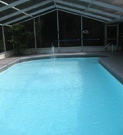 huge pool with fountain and jets