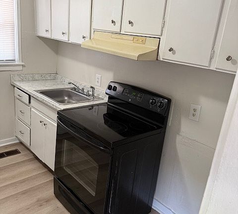 Kitchen for Front Unit