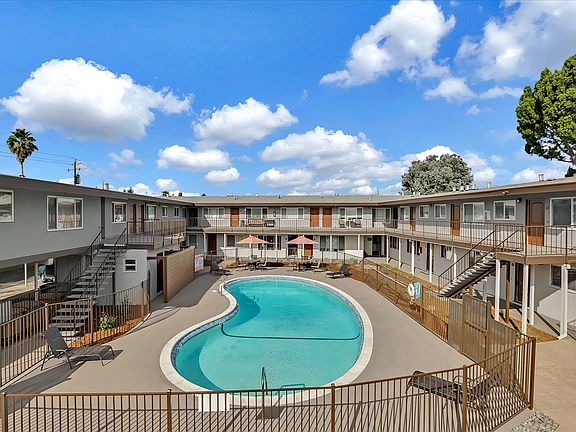 4th image of 55 Evandale Apartments #15A