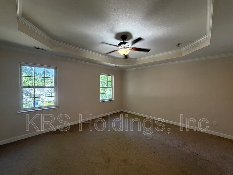 426 Seminole Rd — Photo 8
