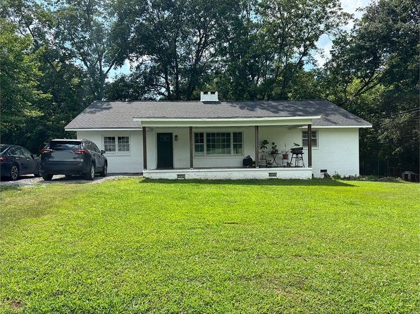 1175 Cedar Ln