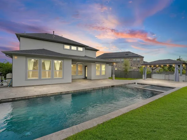 7 Hyacinth Blossom Ct, Tomball, TX 77375