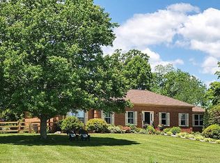 515 Etzler Rd, Troutville, VA 24175