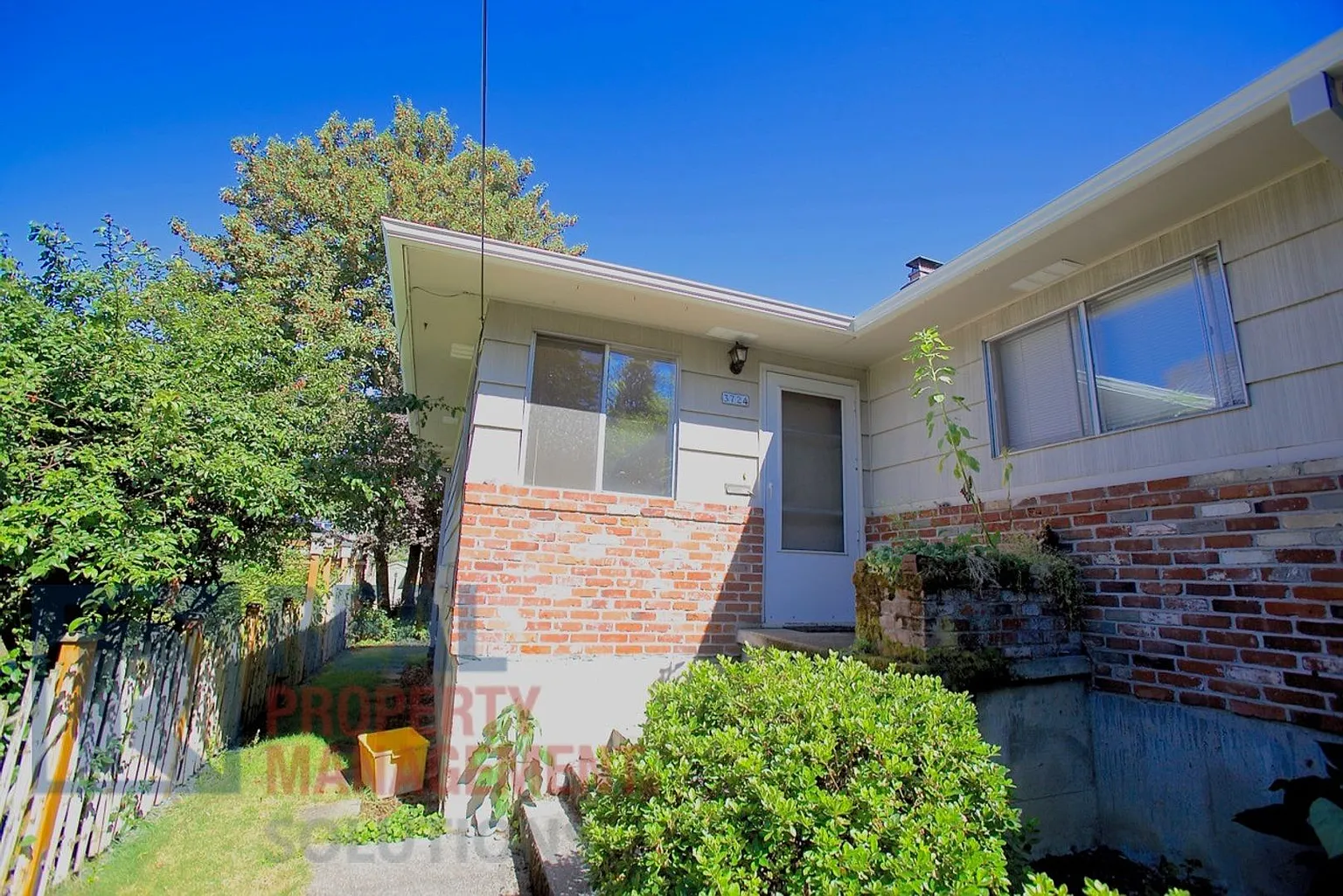 3724-3726 SE 13th Ave #3724 photo 1