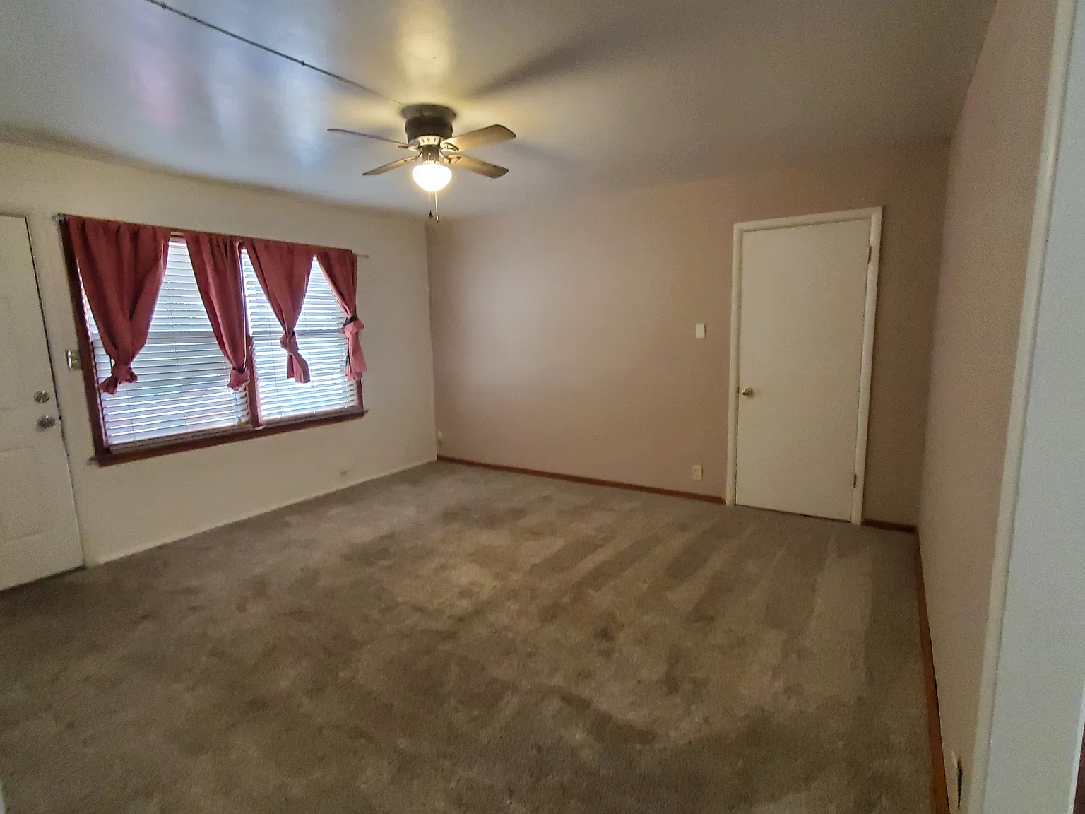 1 bed, $745 — Photo 3