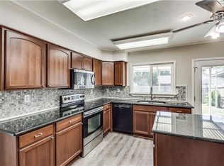2004 Bluestem Ln, Carrollton, TX 75007