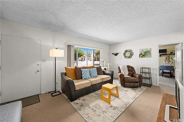 4604 Mindora Dr — Photo 45