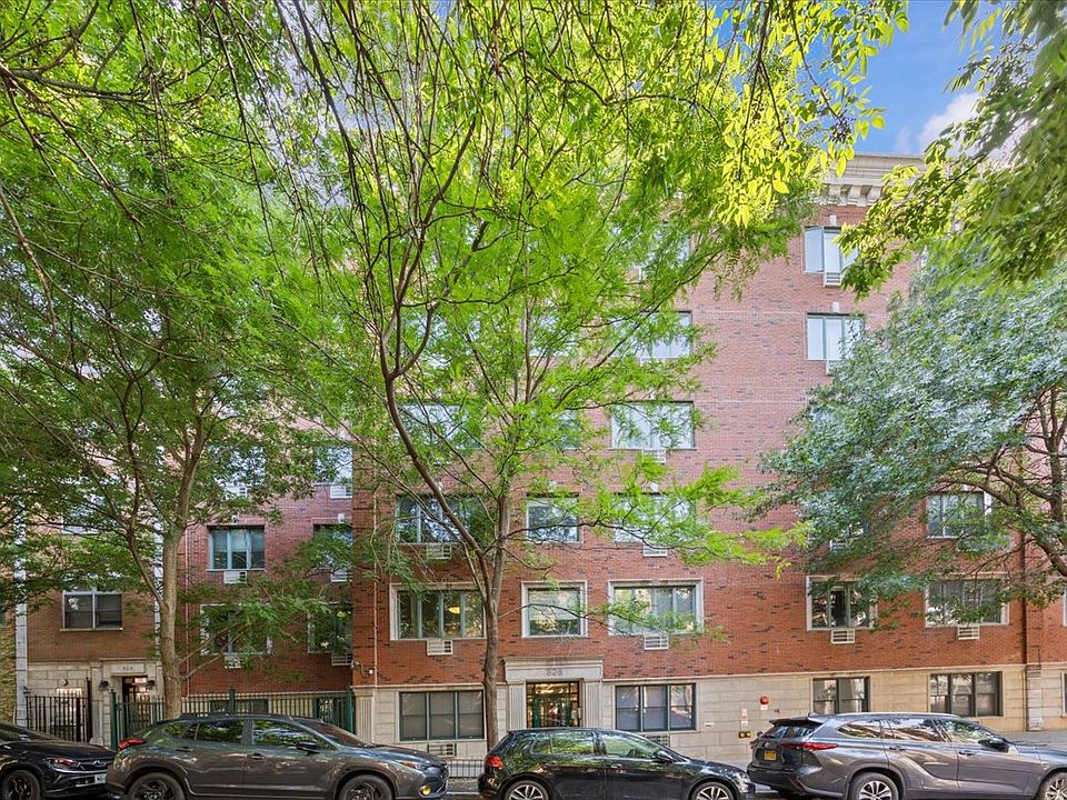 1st image of 598 President St #1C