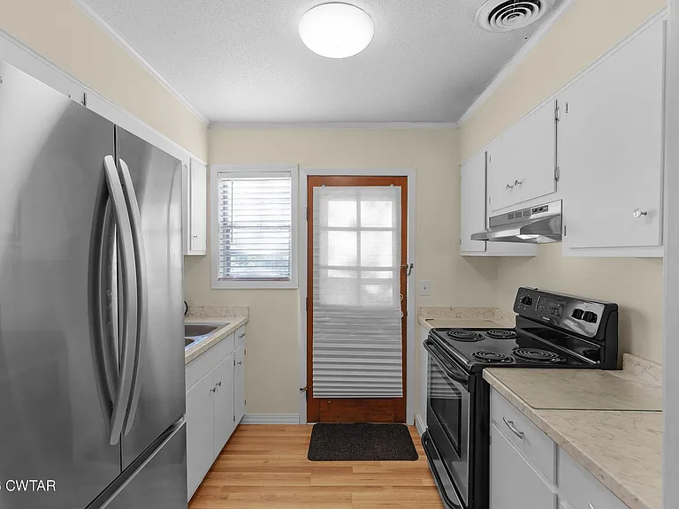 1137 Argus St #4 — Photo 4