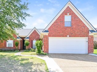 2721 Shady Well Ln, Cordova, TN 38016