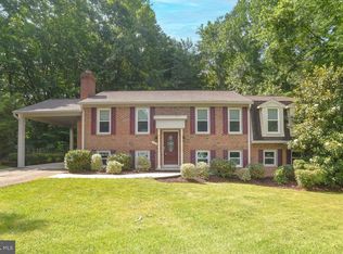 1101 E Patuxent Dr, La Plata, MD 20646