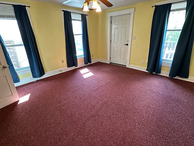 2415 Vine St #2 — Photo 12
