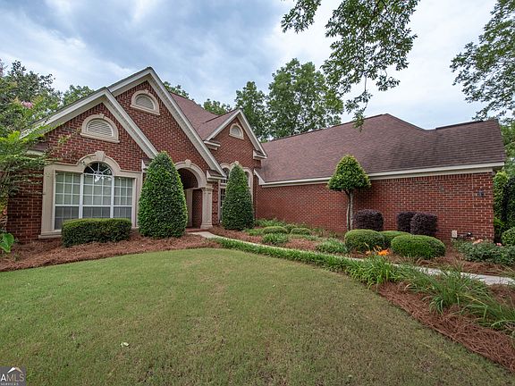 5th image of 107 Arbor Ln
