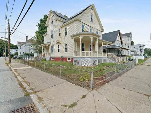 21 John St, Attleboro, MA 02703