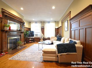 1793 Beacon St APT 5, Brookline, MA 02445