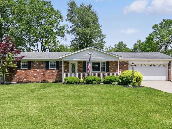 1704 Ludlow Cir, Amelia, OH 45102