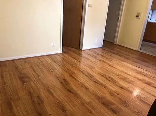 Rented by Alexiou Realty | media 11