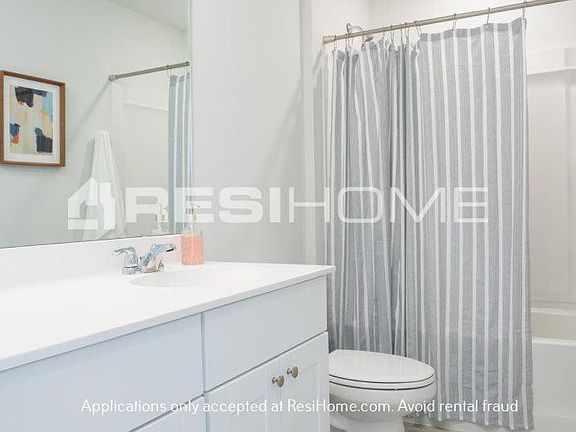 4th image of 7116 Paradise Island Ct