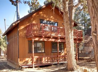 139 Spruce Ln, Sugarloaf, CA 92386