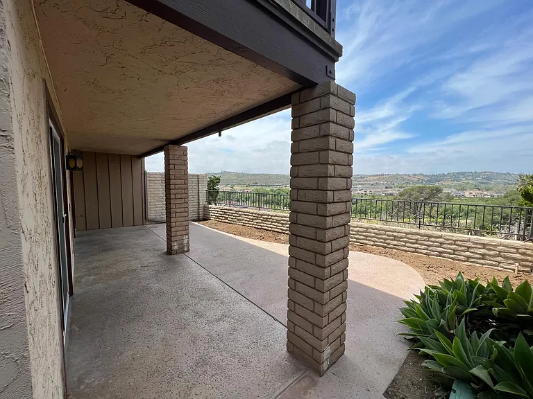 31417 Club Vista Dr — Photo 20