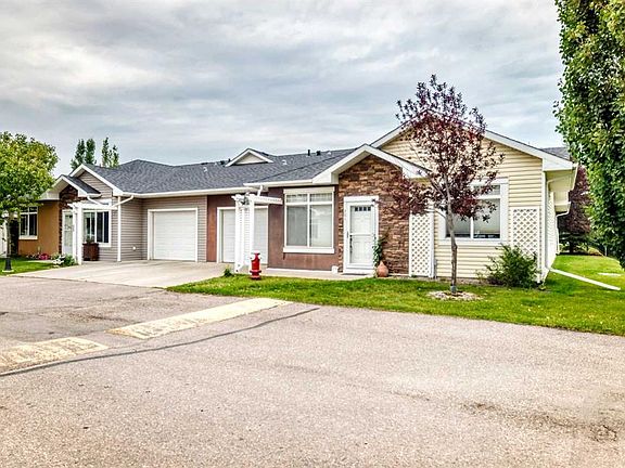 3rd image of 201 S Sunvale Cres NE