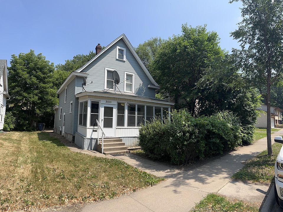 1st image of 3016 Dupont Ave N