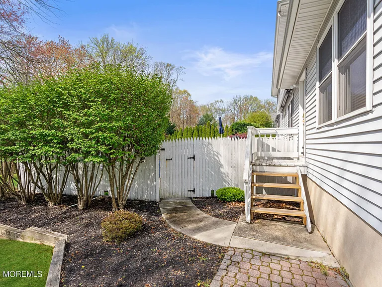 704 Deal Rd — Photo 42