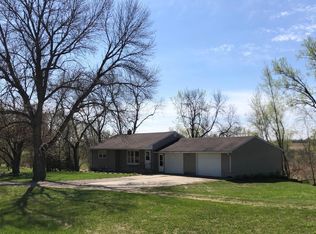 79221 180th St, Albert Lea, MN 56007