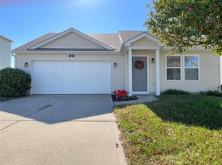 257 River Laurel Dr, Belleville, IL