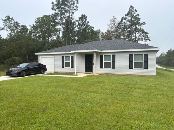 594 NW Redwing Rd