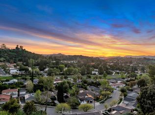4324 Torreon Dr, Woodland Hills, CA 91364