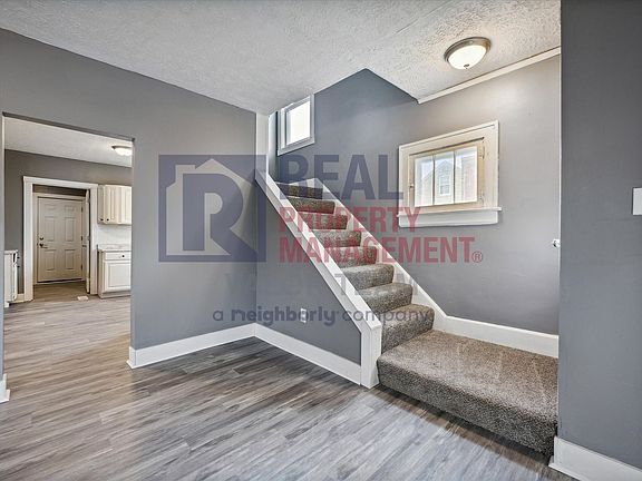 2nd image of 2356 Triplett Blvd