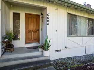 6608 54th Street Ct W, University Place, WA 98467